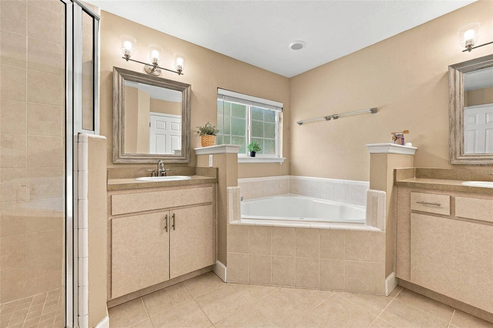 2368 NW 145TH DRIVE, Newberry, FL 32669