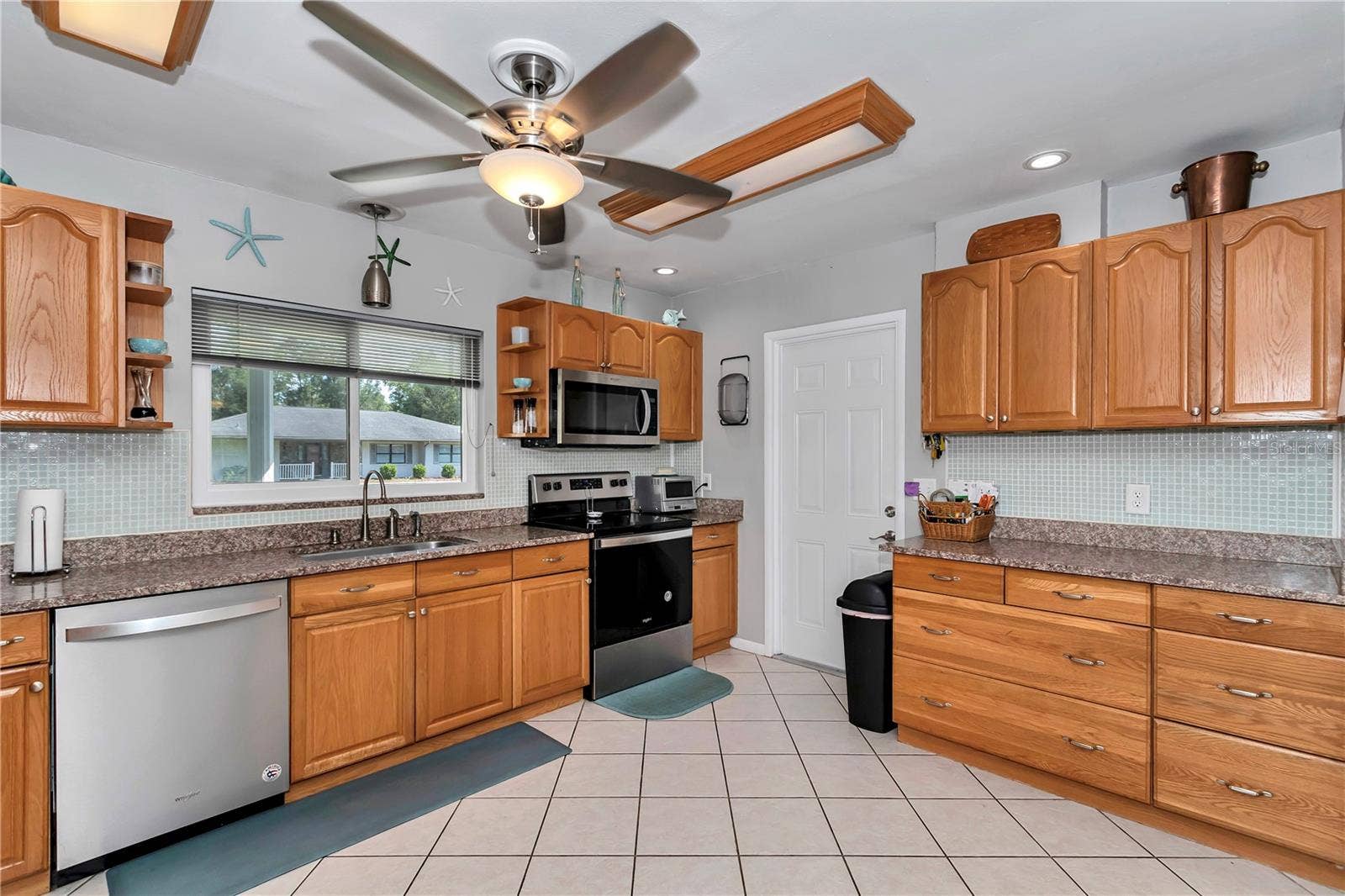 6072 E RUSH STREET, Inverness, FL 34452 6072 E RUSH STREET, Inverness, FL 34452