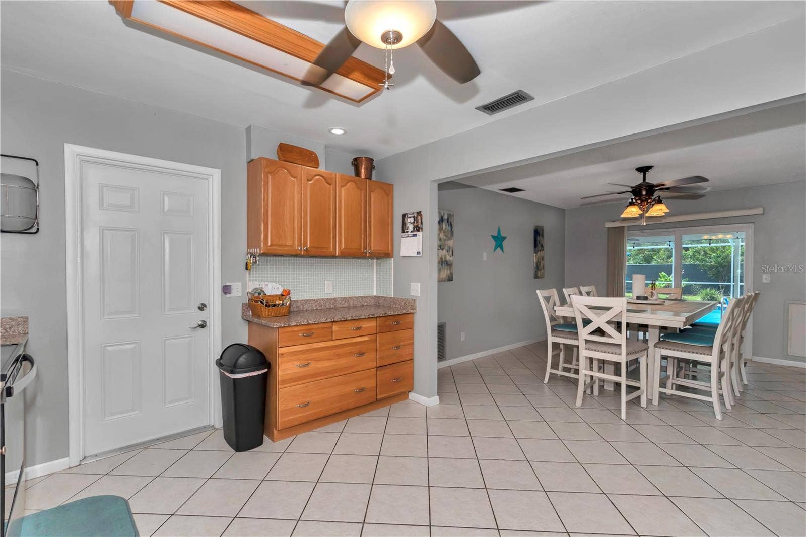 6072 E RUSH STREET, Inverness, FL 34452 6072 E RUSH STREET, Inverness, FL 34452