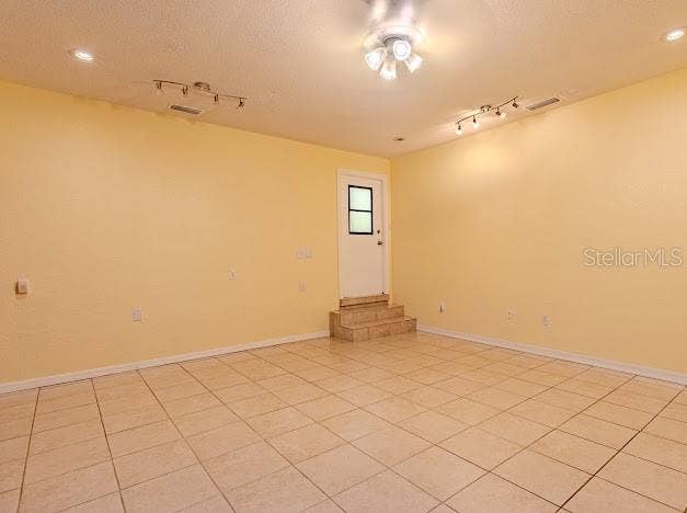 3105 SE 29TH BOULEVARD, Gainesville, FL 32641 3105 SE 29TH BOULEVARD, Gainesville, FL 32641