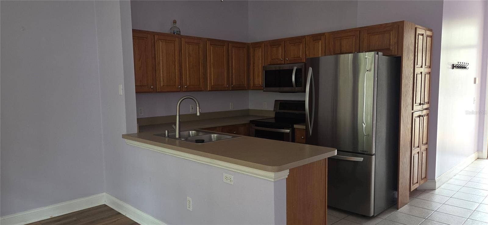 5323 SW 91ST TERRACE, #202, Gainesville, FL 32608 5323 SW 91ST TERRACE, #202, Gainesville, FL 32608