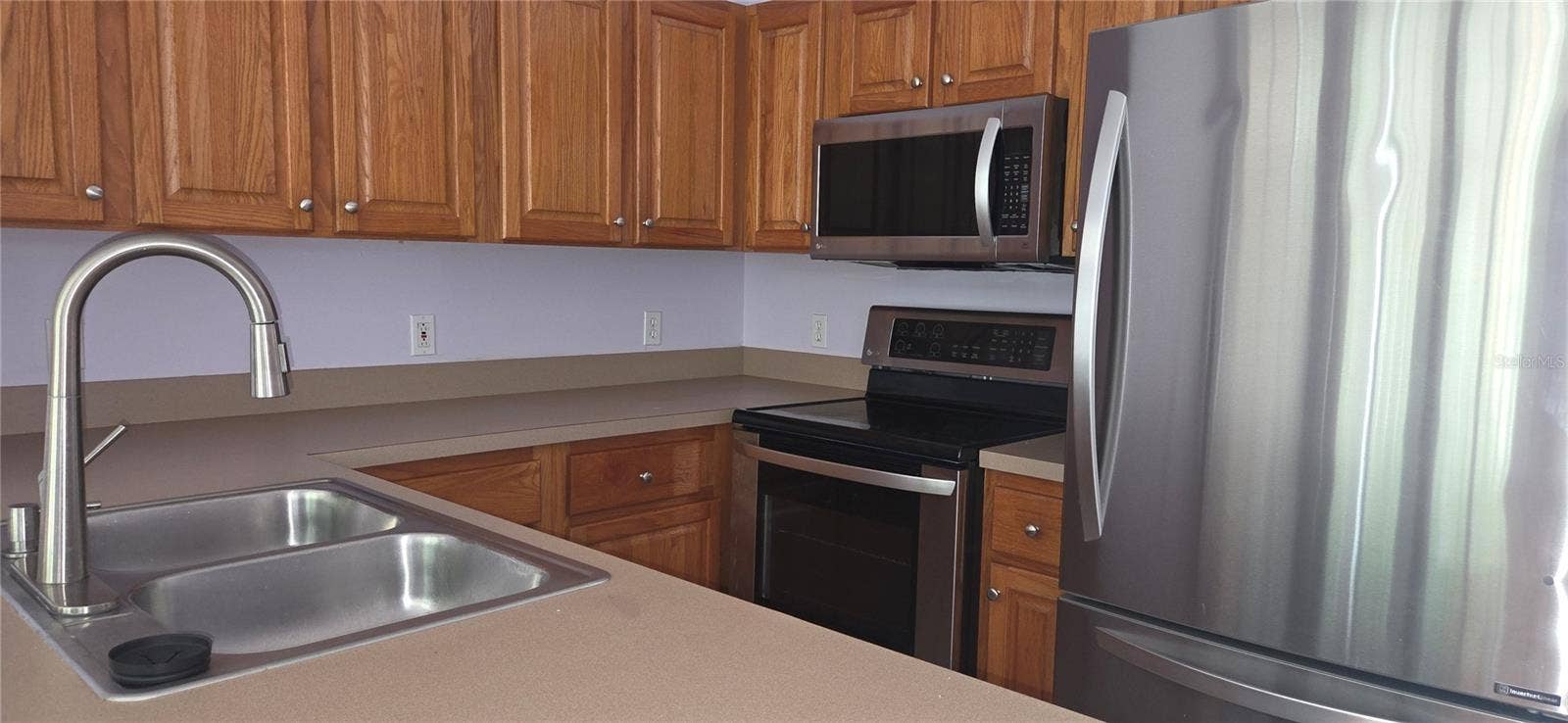 5323 SW 91ST TERRACE, #202, Gainesville, FL 32608 5323 SW 91ST TERRACE, #202, Gainesville, FL 32608