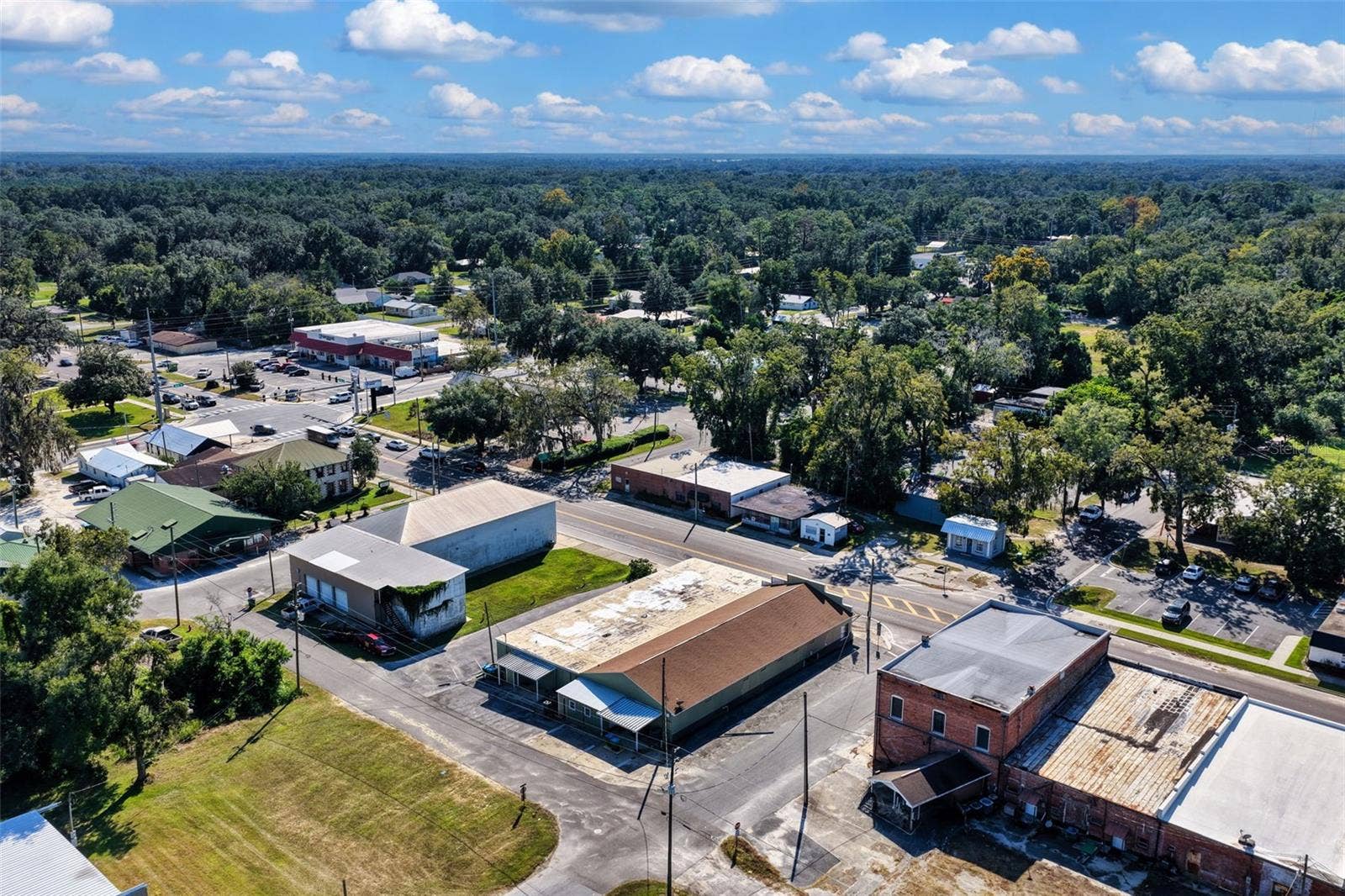 220 N MAIN STREET, Trenton, FL 32693