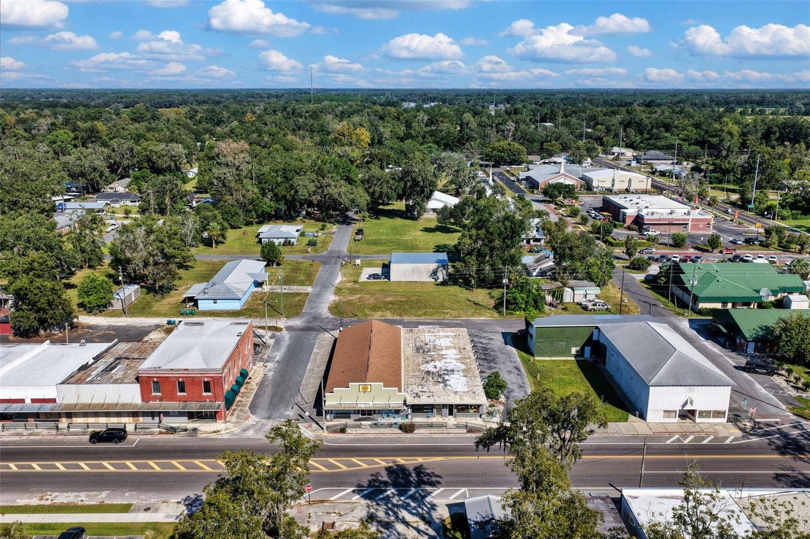 220 N MAIN STREET, Trenton, FL 32693