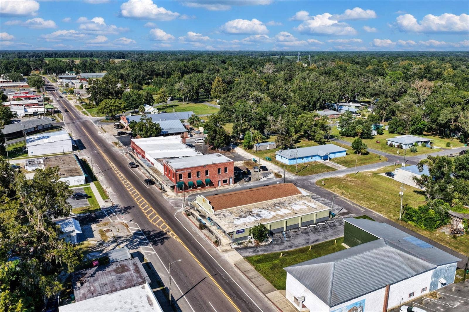 220 N MAIN STREET, Trenton, FL 32693