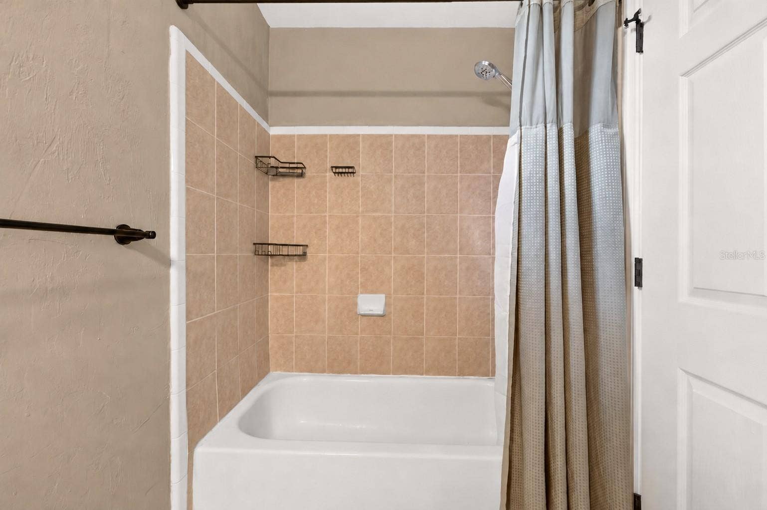 1418 NW 3RD AVENUE, #306, Gainesville, FL 32603 1418 NW 3RD AVENUE, #306, Gainesville, FL 32603