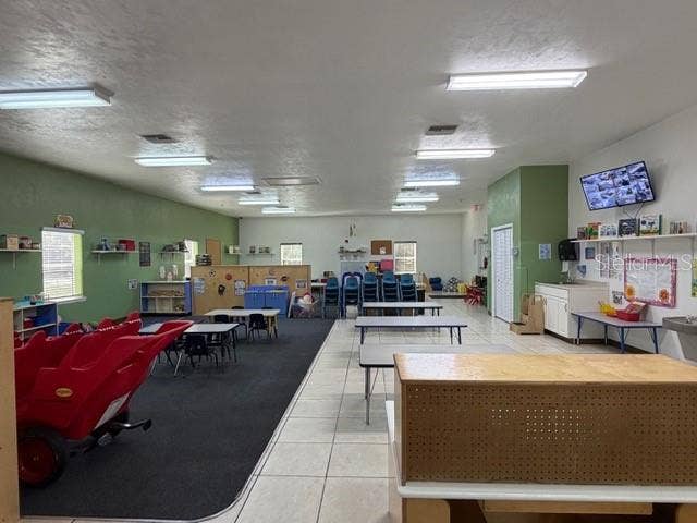 1023 SE 4TH AVENUE, Gainesville, FL 32601 1023 SE 4TH AVENUE, Gainesville, FL 32601