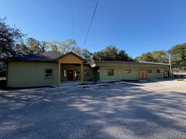 1023 SE 4TH AVENUE, Gainesville, FL 32601 1023 SE 4TH AVENUE, Gainesville, FL 32601