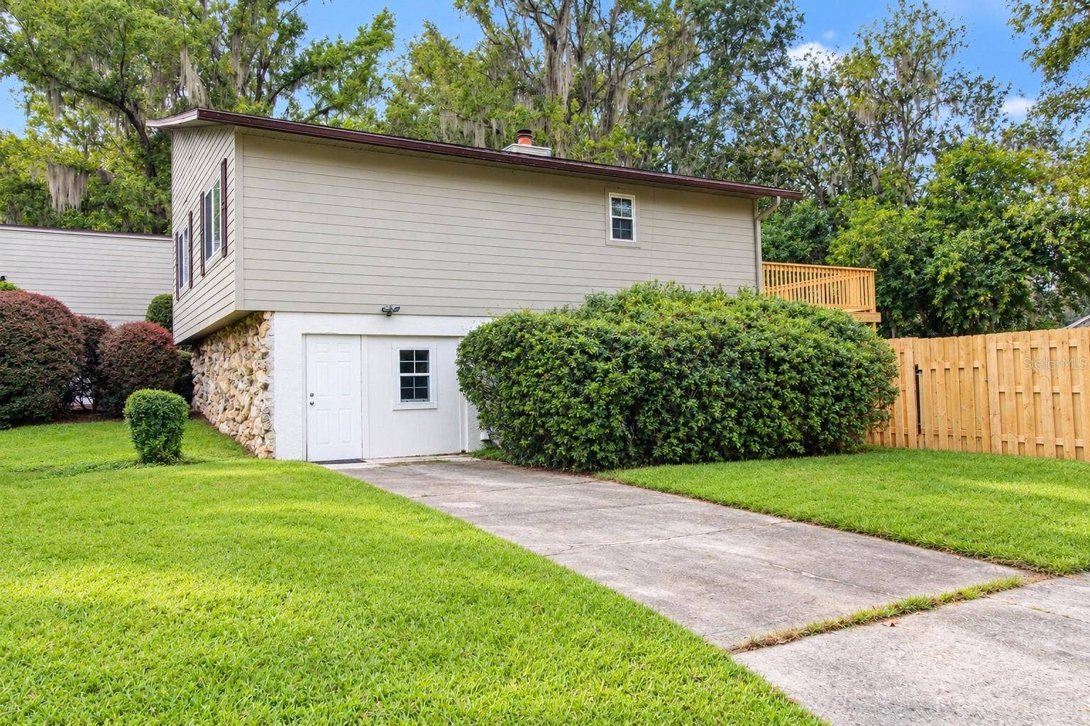 612 NW 101ST STREET, Gainesville, FL 32607