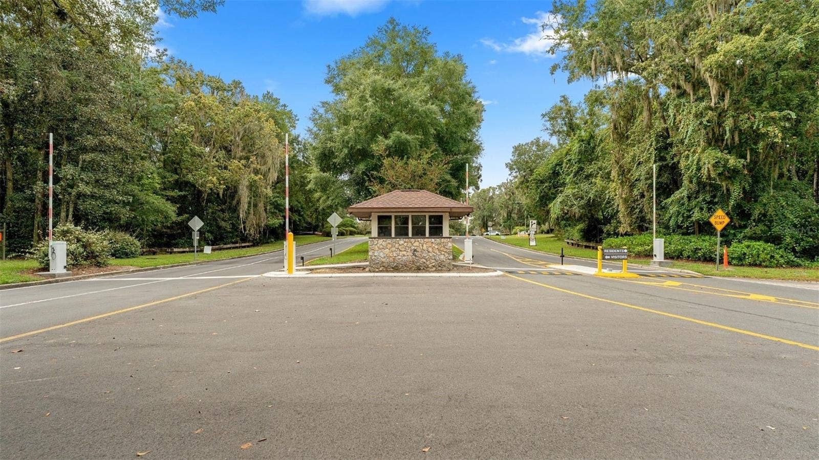 10830 NW 60TH TERRACE, Alachua, FL 32615 10830 NW 60TH TERRACE, Alachua, FL 32615