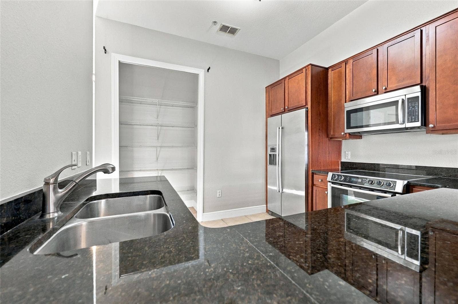 230 SW 2ND AVENUE, #404, Gainesville, FL 32601