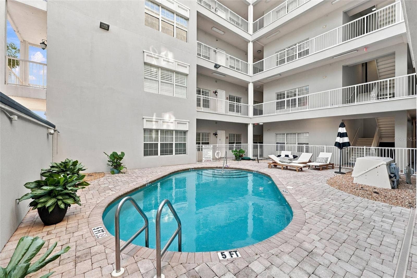 230 SW 2ND AVENUE, #404, Gainesville, FL 32601
