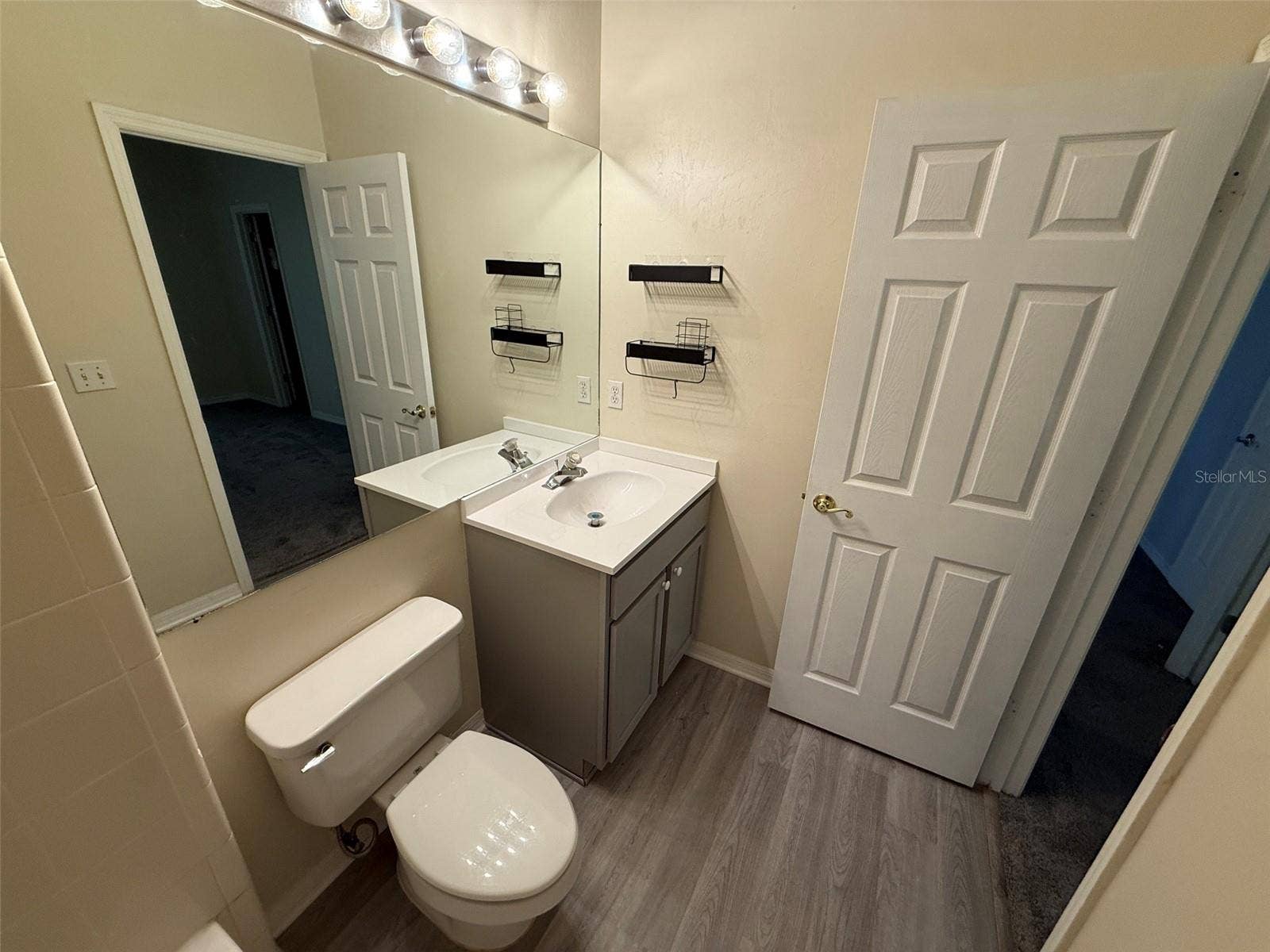 5051 NW 1ST PLACE, #91, Gainesville, FL 32607 5051 NW 1ST PLACE, #91, Gainesville, FL 32607