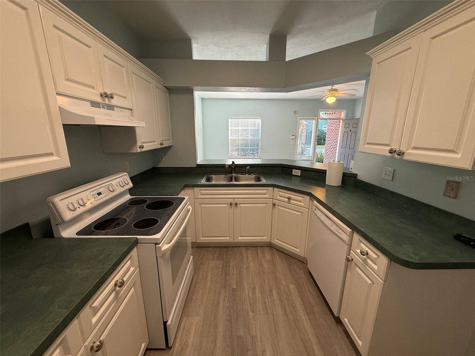 5051 NW 1ST PLACE, #91, Gainesville, FL 32607 5051 NW 1ST PLACE, #91, Gainesville, FL 32607