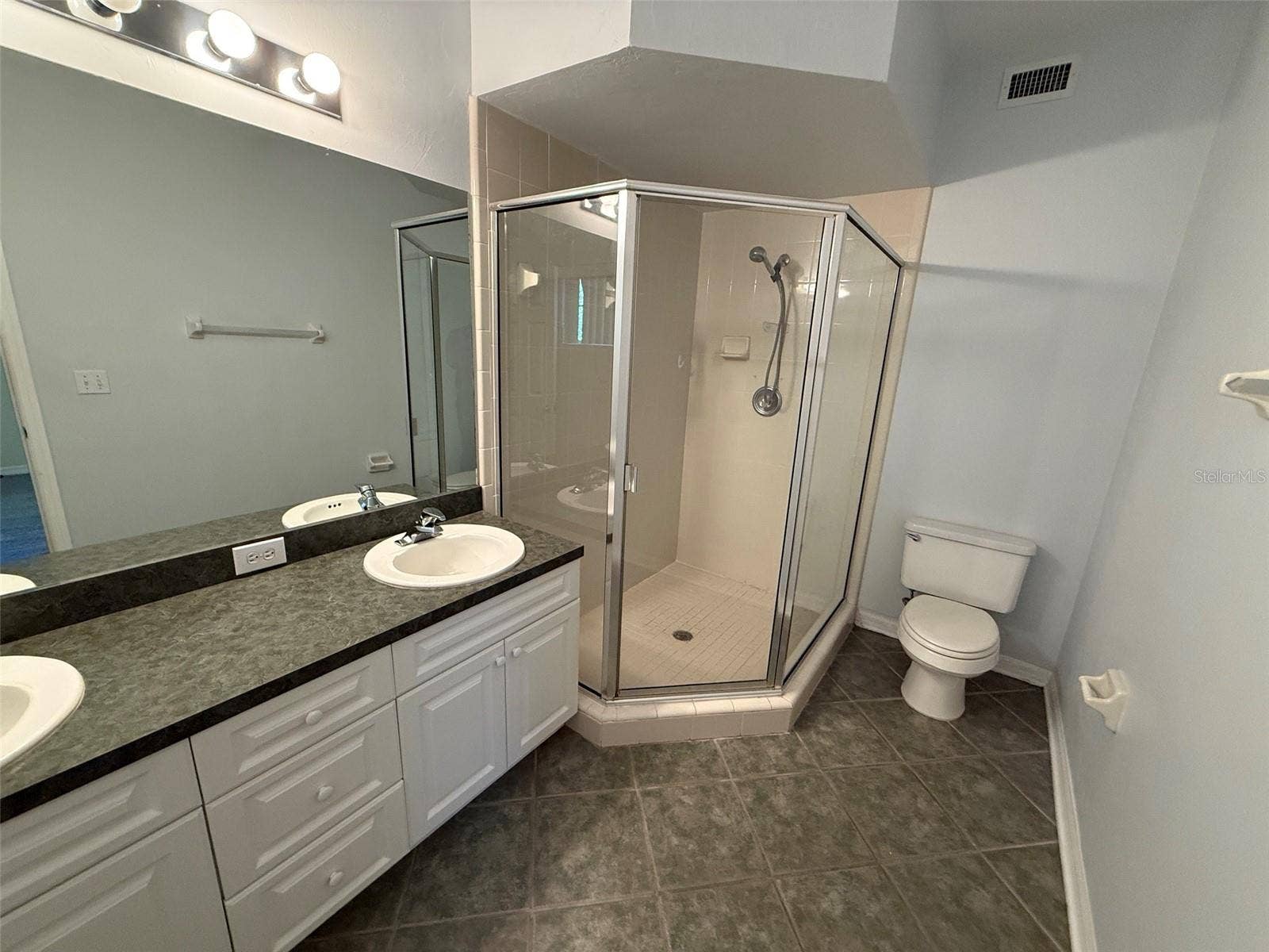 5051 NW 1ST PLACE, #91, Gainesville, FL 32607 5051 NW 1ST PLACE, #91, Gainesville, FL 32607
