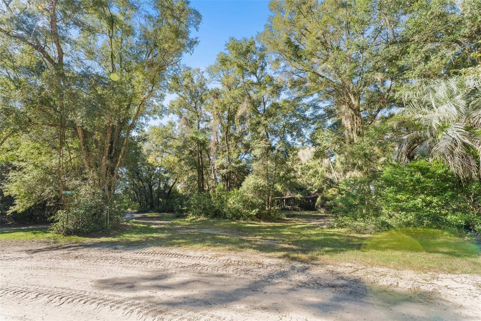 High Springs, FL 32643 High Springs, FL 32643