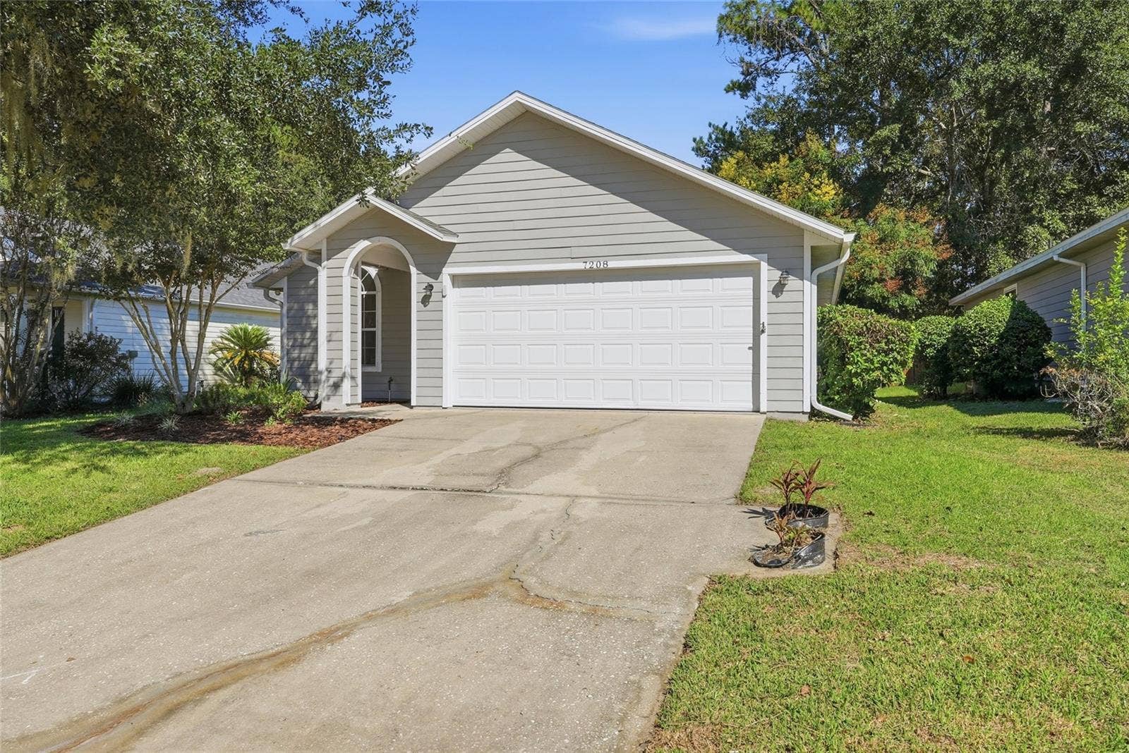 7208 NW 121ST AVENUE, Alachua, FL 32615