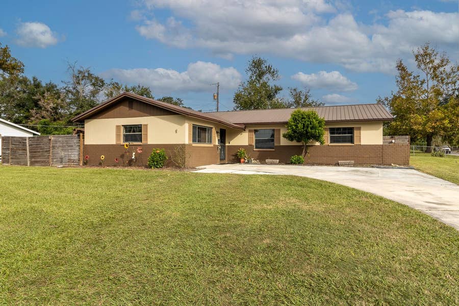 Property photo for 863 SE DEFENDER DRIVE, Lake City, FL