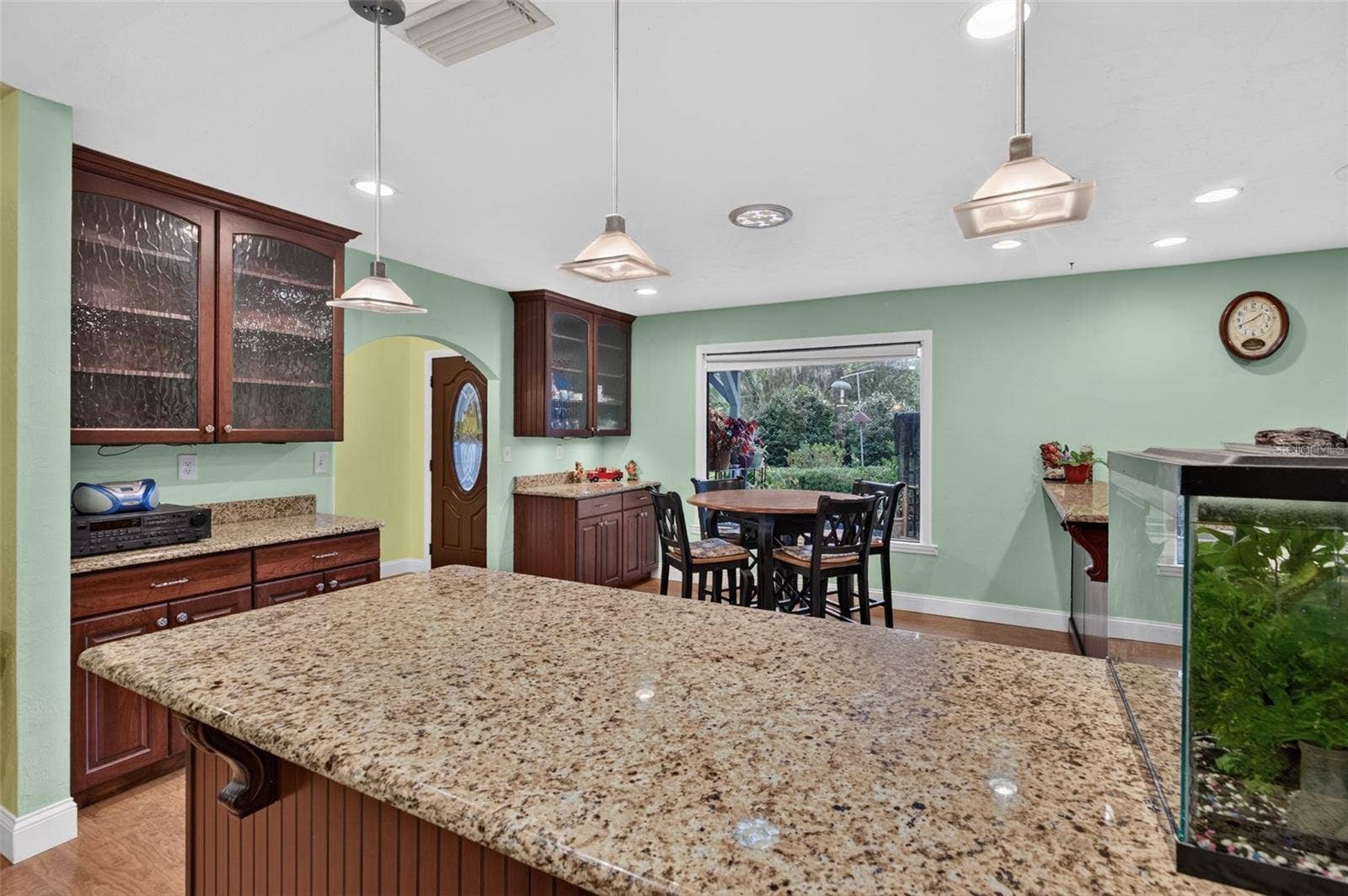657 SE 2ND AVENUE, Melrose, FL 32666 657 SE 2ND AVENUE, Melrose, FL 32666