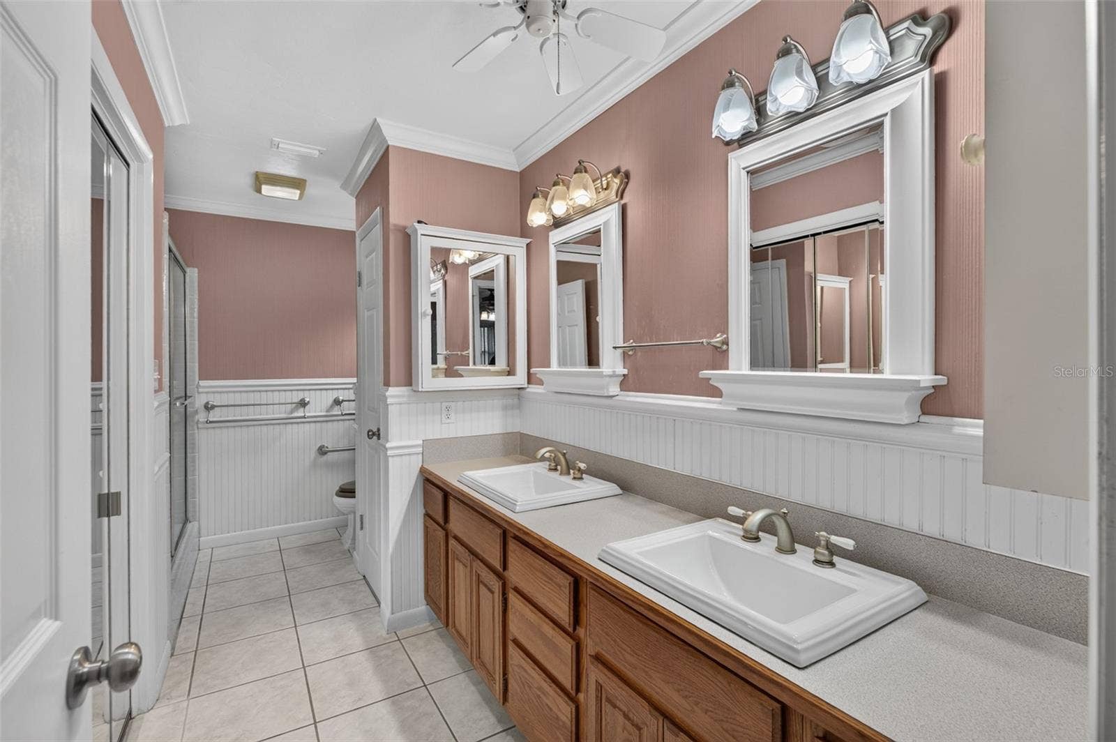 657 SE 2ND AVENUE, Melrose, FL 32666 657 SE 2ND AVENUE, Melrose, FL 32666