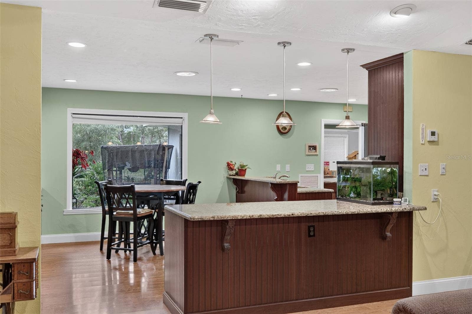 657 SE 2ND AVENUE, Melrose, FL 32666 657 SE 2ND AVENUE, Melrose, FL 32666