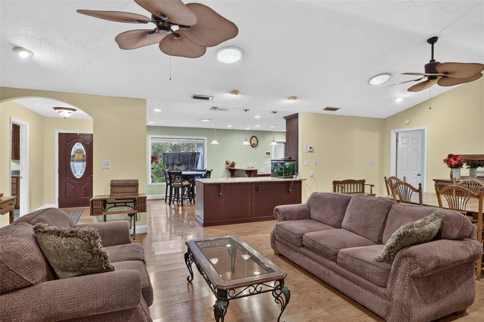 657 SE 2ND AVENUE, Melrose, FL 32666 657 SE 2ND AVENUE, Melrose, FL 32666