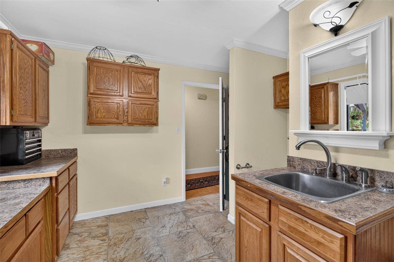 657 SE 2ND AVENUE, Melrose, FL 32666 657 SE 2ND AVENUE, Melrose, FL 32666