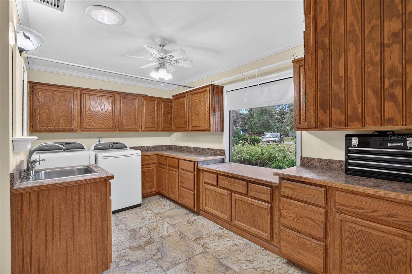 657 SE 2ND AVENUE, Melrose, FL 32666 657 SE 2ND AVENUE, Melrose, FL 32666