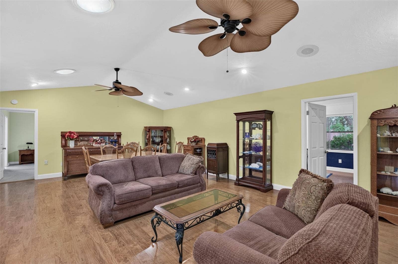 657 SE 2ND AVENUE, Melrose, FL 32666 657 SE 2ND AVENUE, Melrose, FL 32666