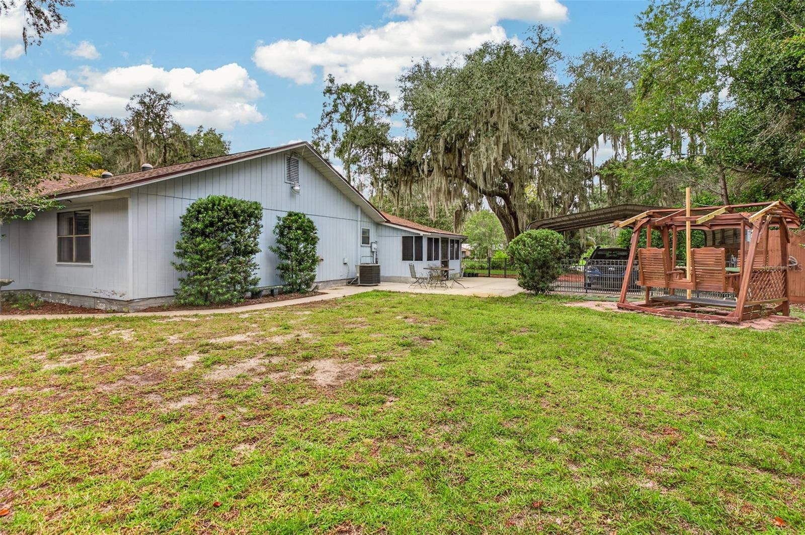 657 SE 2ND AVENUE, Melrose, FL 32666 657 SE 2ND AVENUE, Melrose, FL 32666