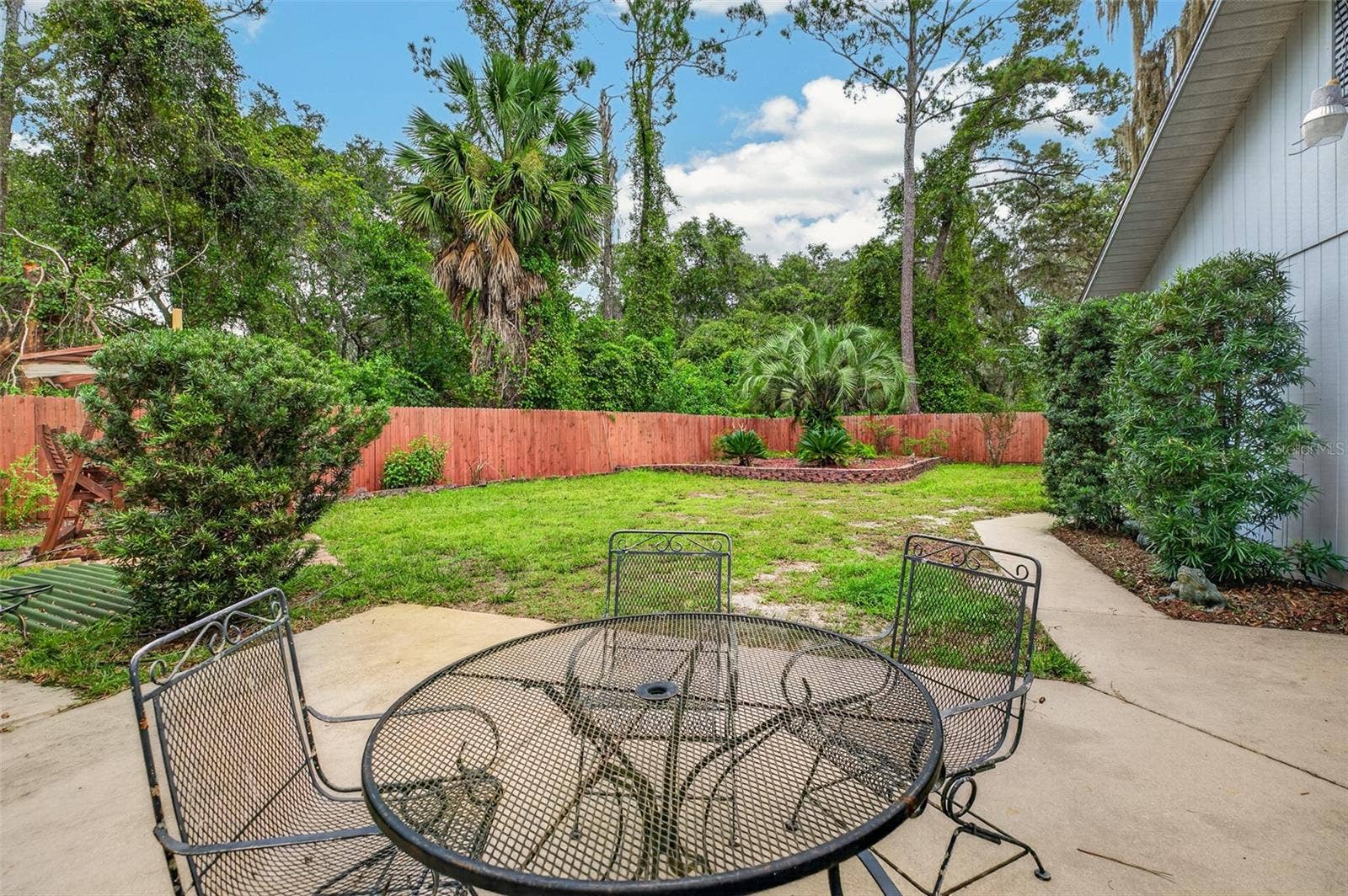 657 SE 2ND AVENUE, Melrose, FL 32666 657 SE 2ND AVENUE, Melrose, FL 32666