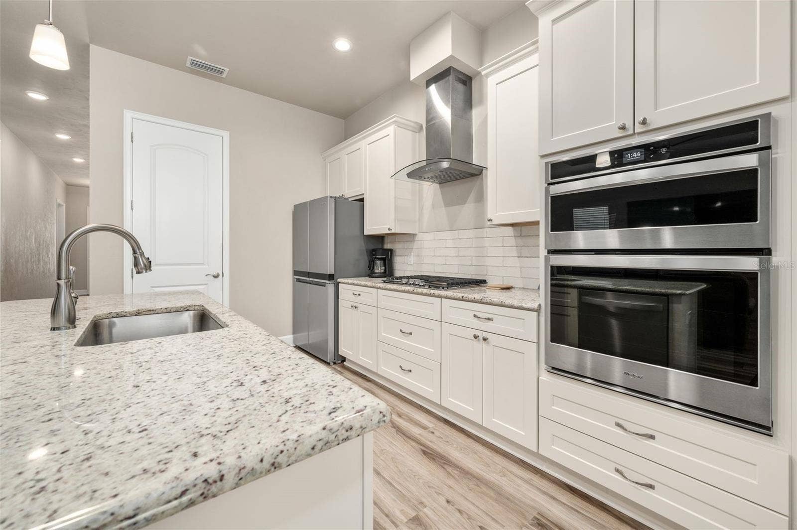 1402 NW 132ND BOULEVARD, Newberry, FL 32669 Kitchen