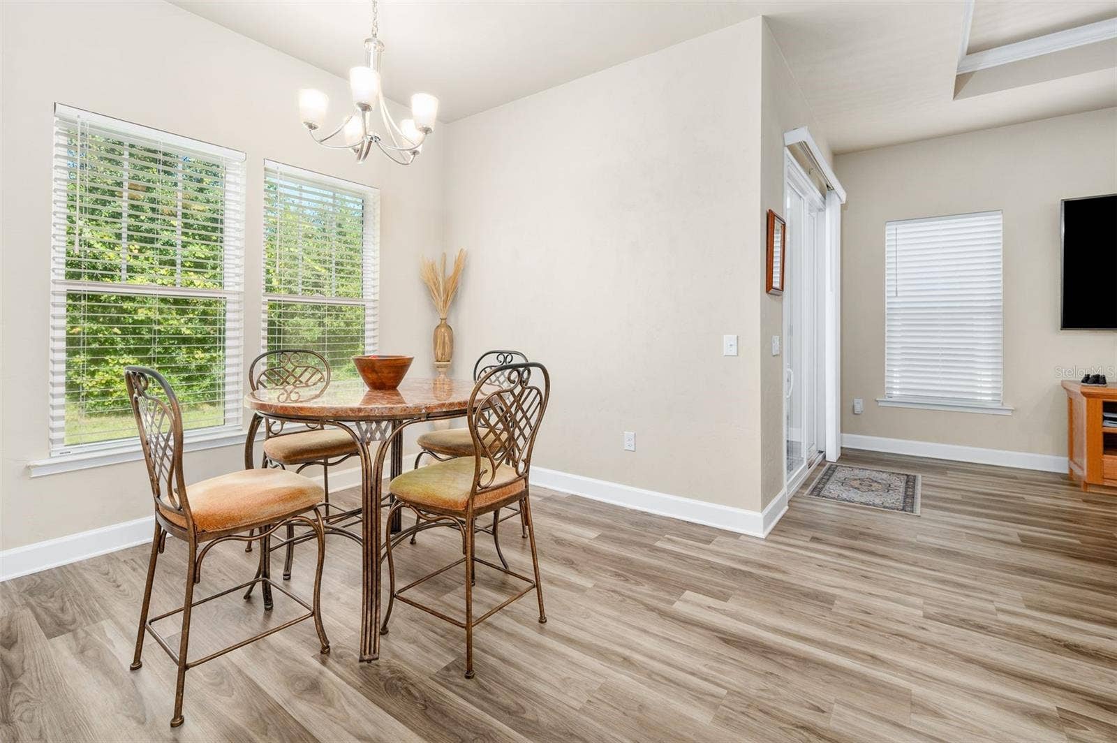 1402 NW 132ND BOULEVARD, Newberry, FL 32669 Breakfast Nook