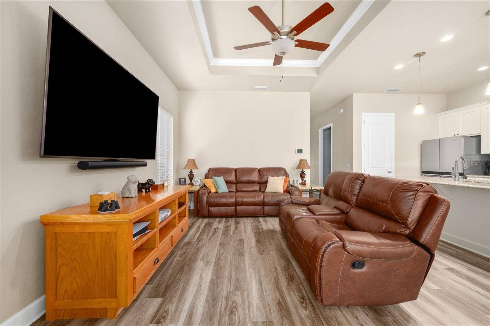1402 NW 132ND BOULEVARD, Newberry, FL 32669 Living Room