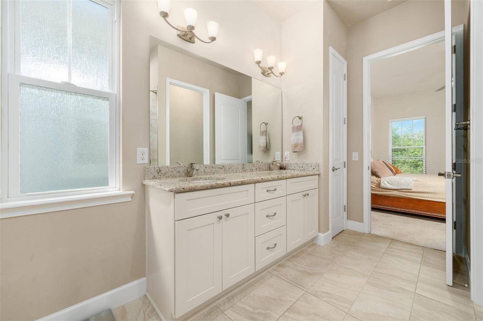 1402 NW 132ND BOULEVARD, Newberry, FL 32669 Owner's En Suite Bathroom