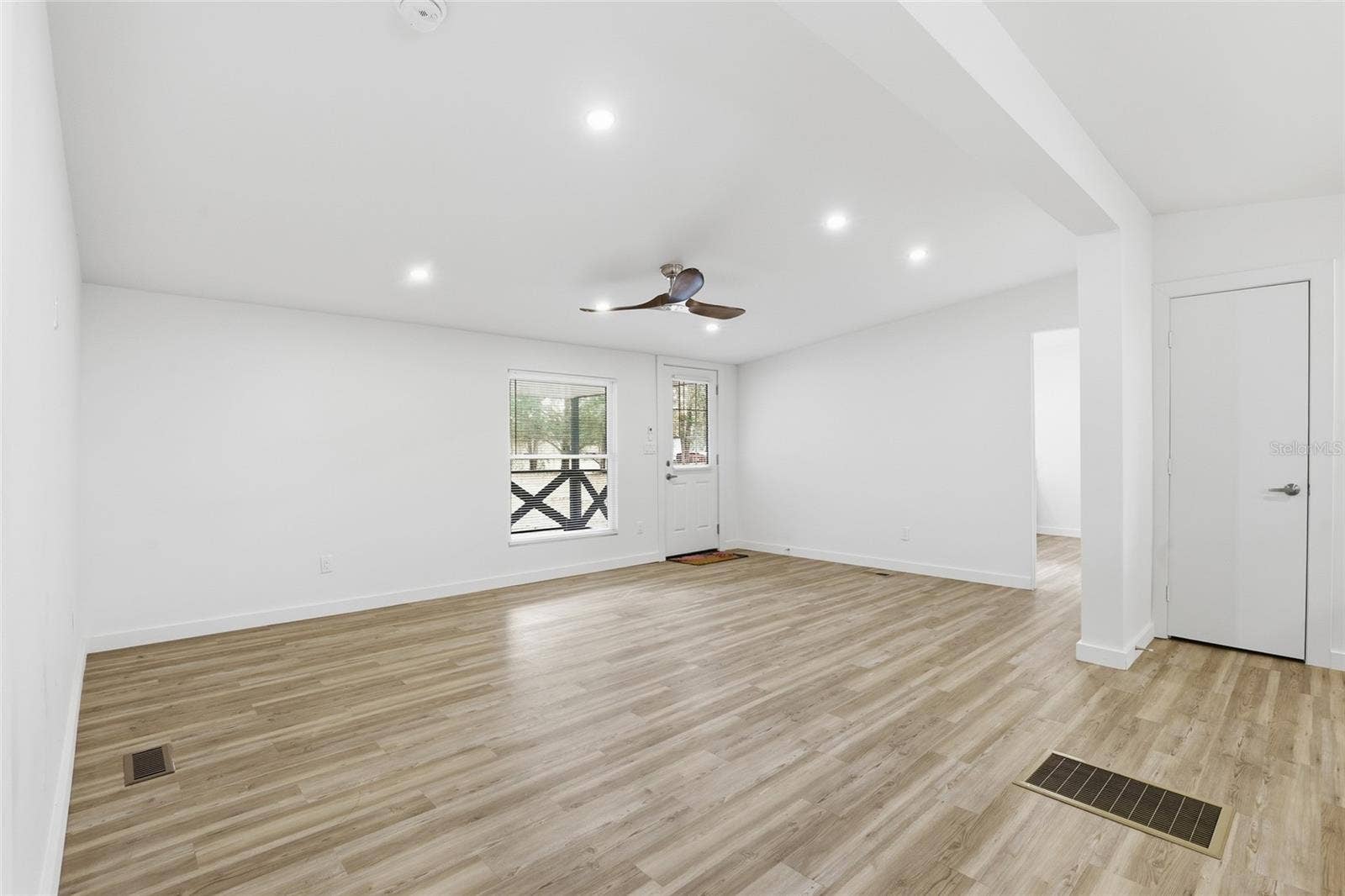 9024 SW 104TH TERRACE, Gainesville, FL 32608