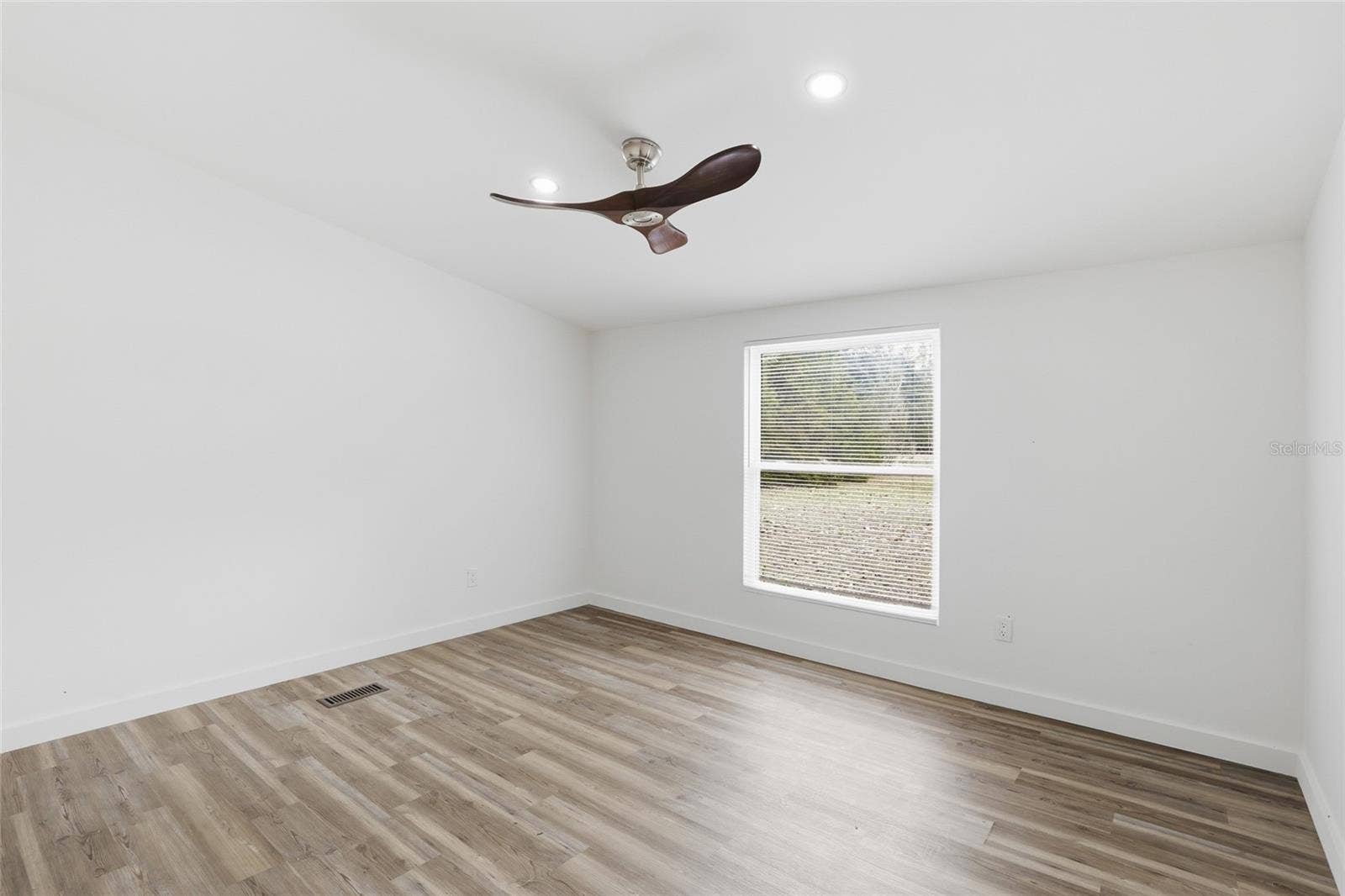 9024 SW 104TH TERRACE, Gainesville, FL 32608