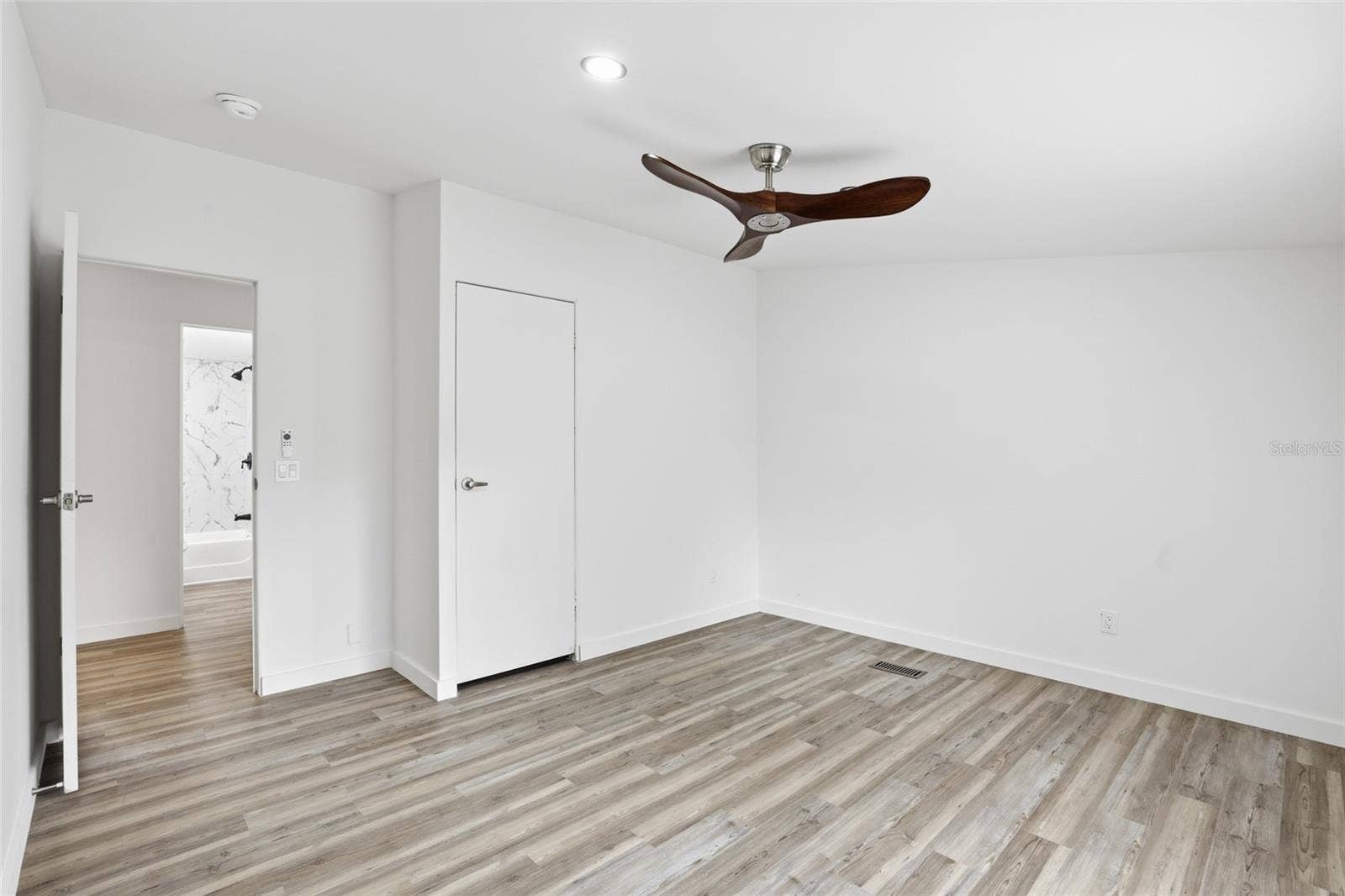 9024 SW 104TH TERRACE, Gainesville, FL 32608