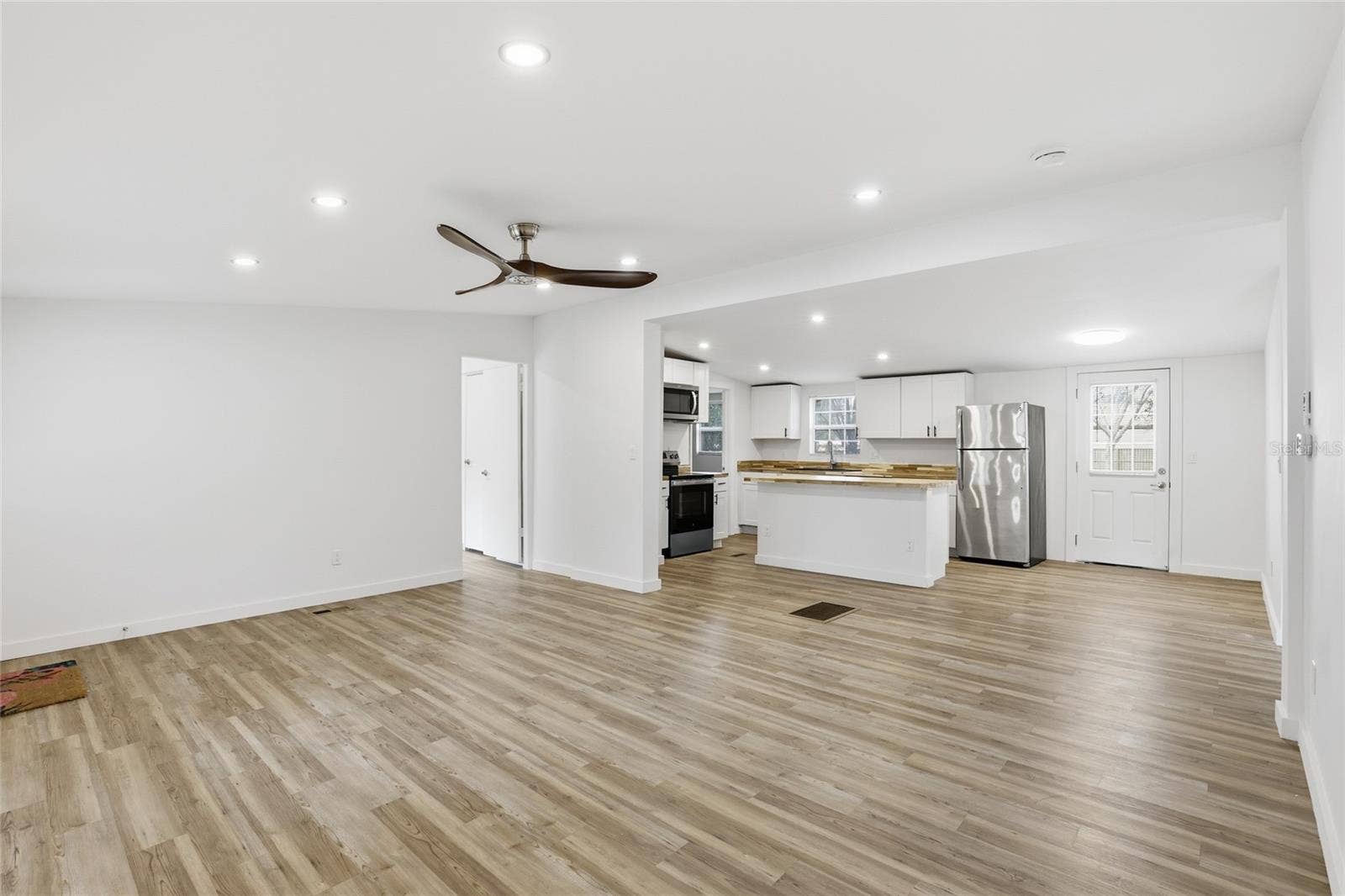 9024 SW 104TH TERRACE, Gainesville, FL 32608