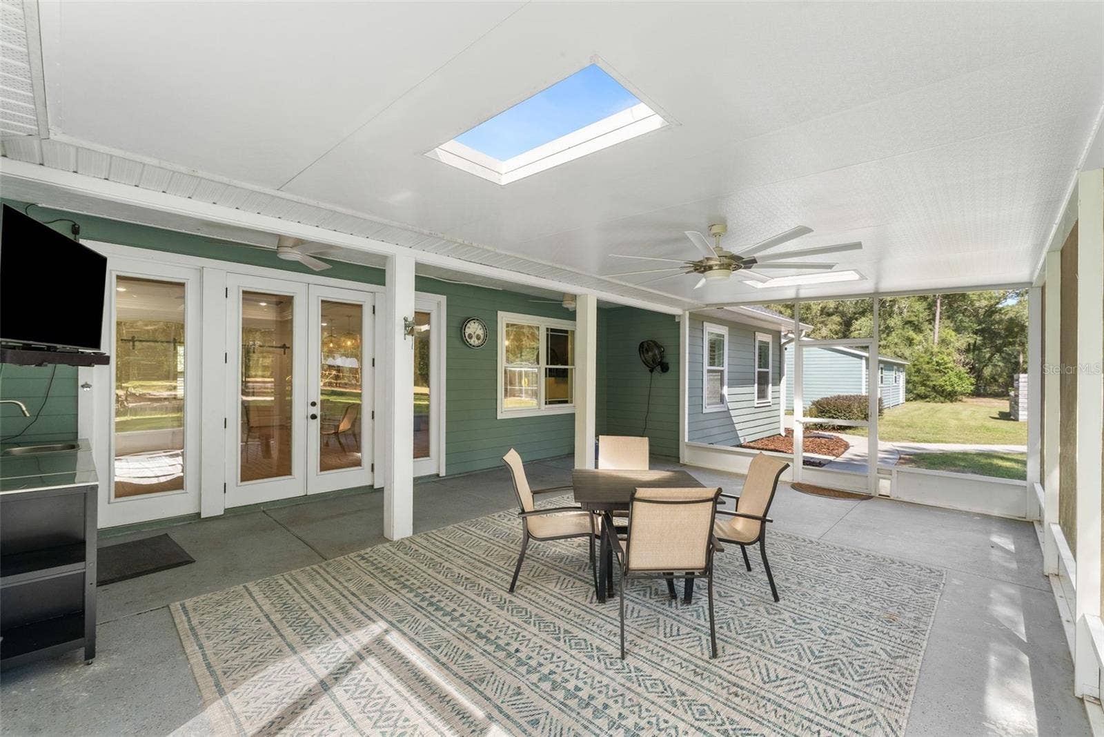 8499 NE 8TH PLACE, High Springs, FL 32643 8499 NE 8TH PLACE, High Springs, FL 32643