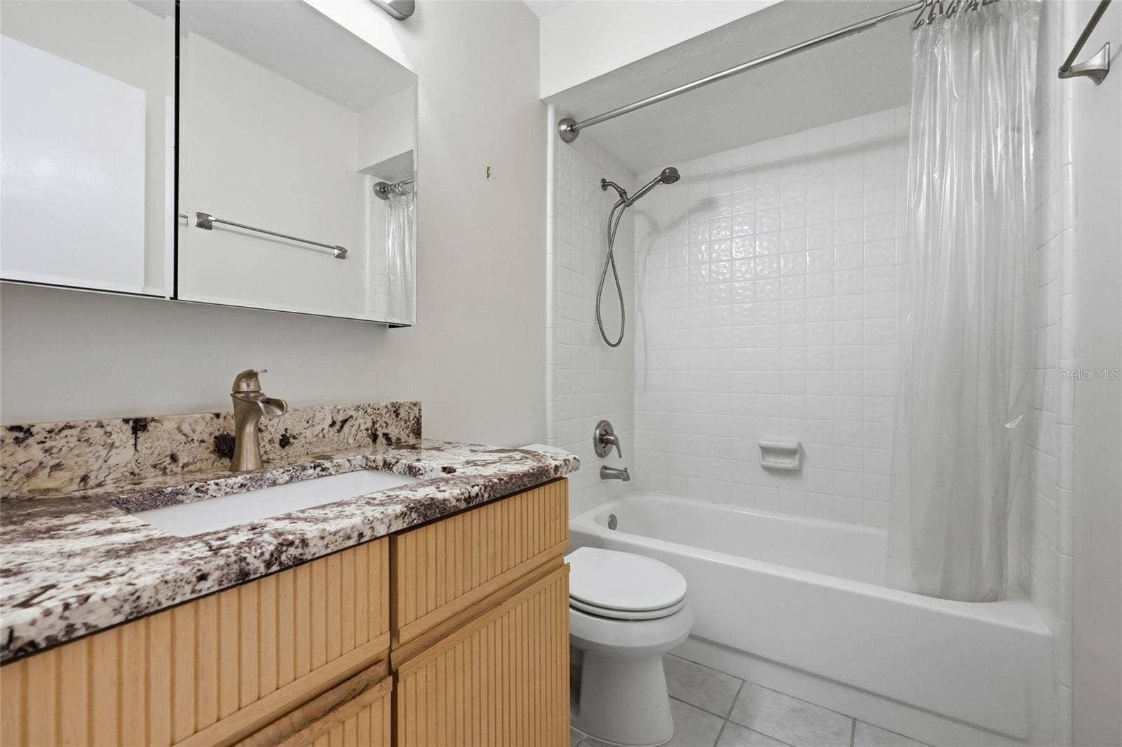 3426 NW 37TH AVENUE, #3426, Gainesville, FL 32605