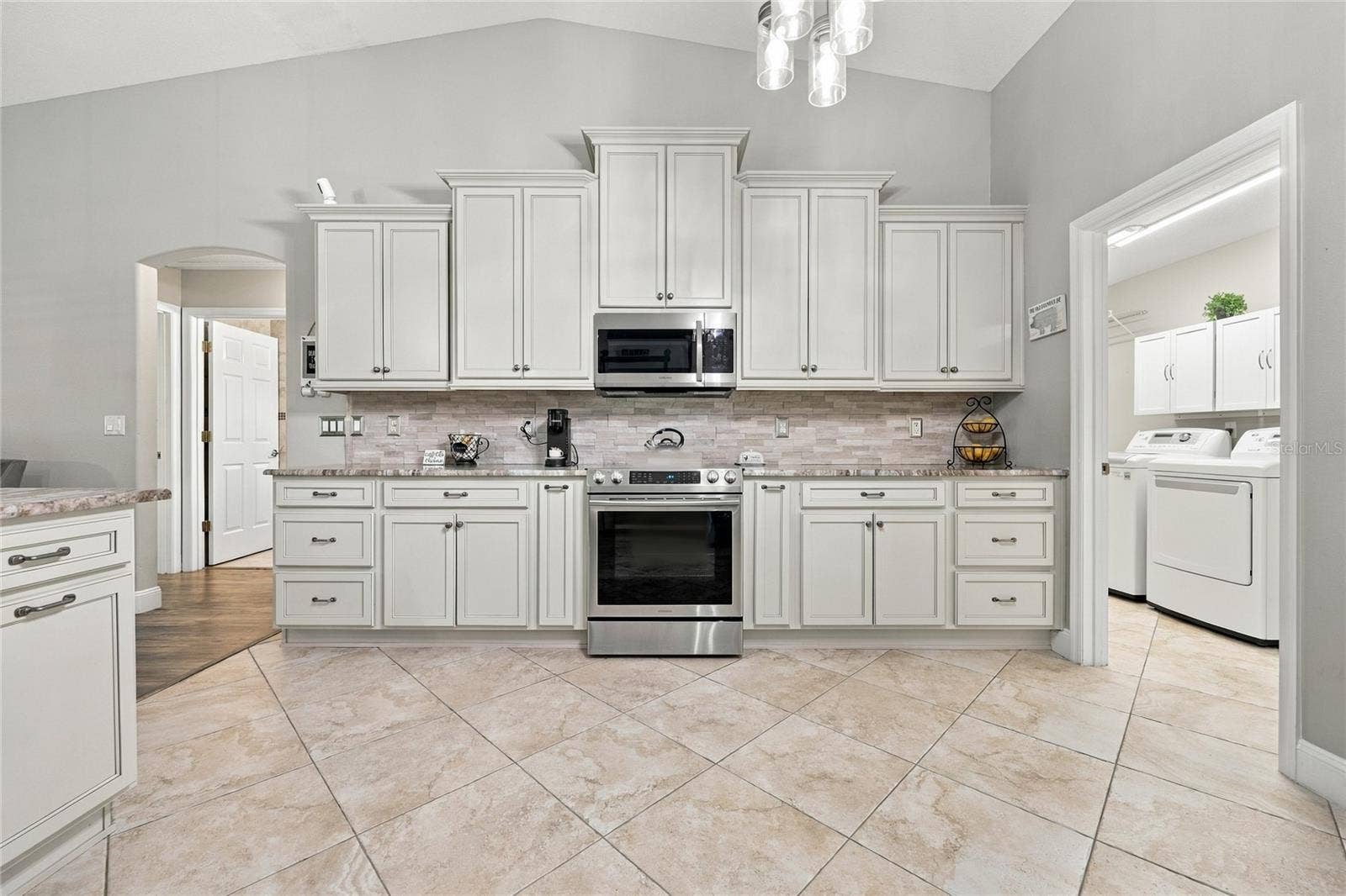4695 SW 116TH PLACE, Ocala, FL 34476 4695 SW 116TH PLACE, Ocala, FL 34476