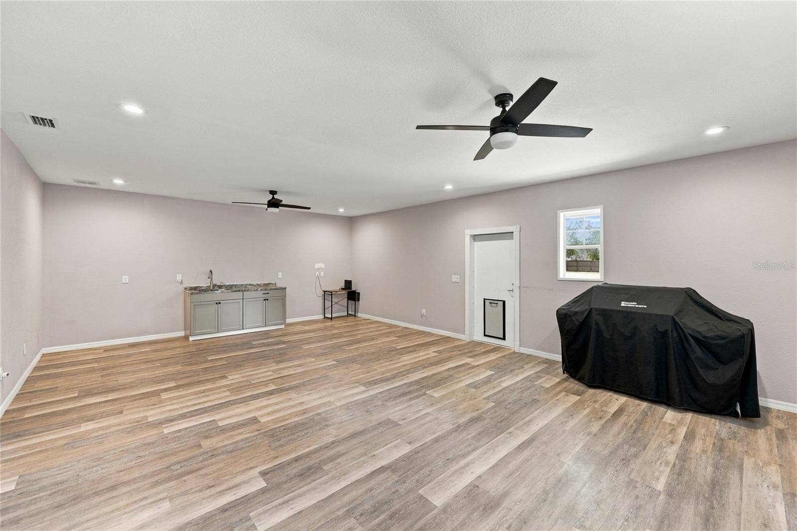 4695 SW 116TH PLACE, Ocala, FL 34476 4695 SW 116TH PLACE, Ocala, FL 34476