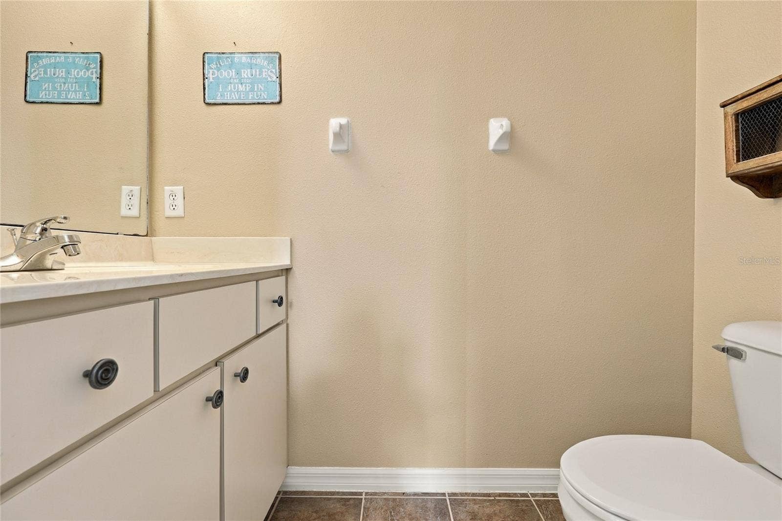 4695 SW 116TH PLACE, Ocala, FL 34476 4695 SW 116TH PLACE, Ocala, FL 34476