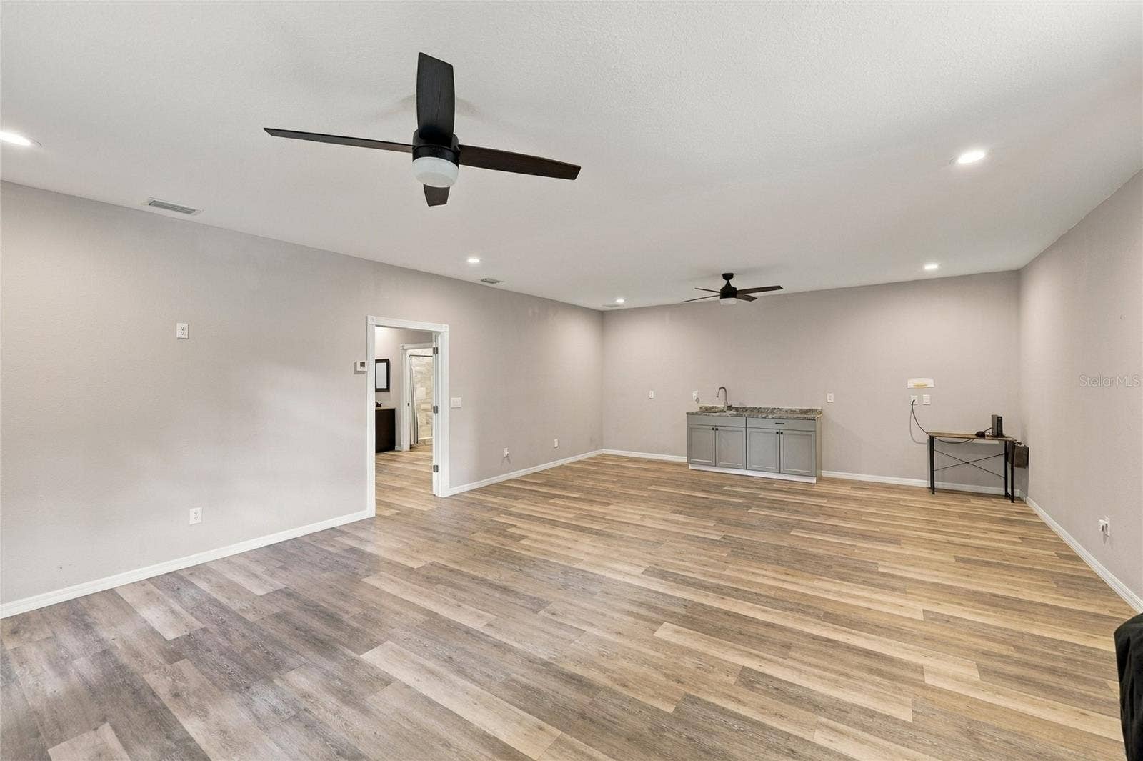 4695 SW 116TH PLACE, Ocala, FL 34476 4695 SW 116TH PLACE, Ocala, FL 34476