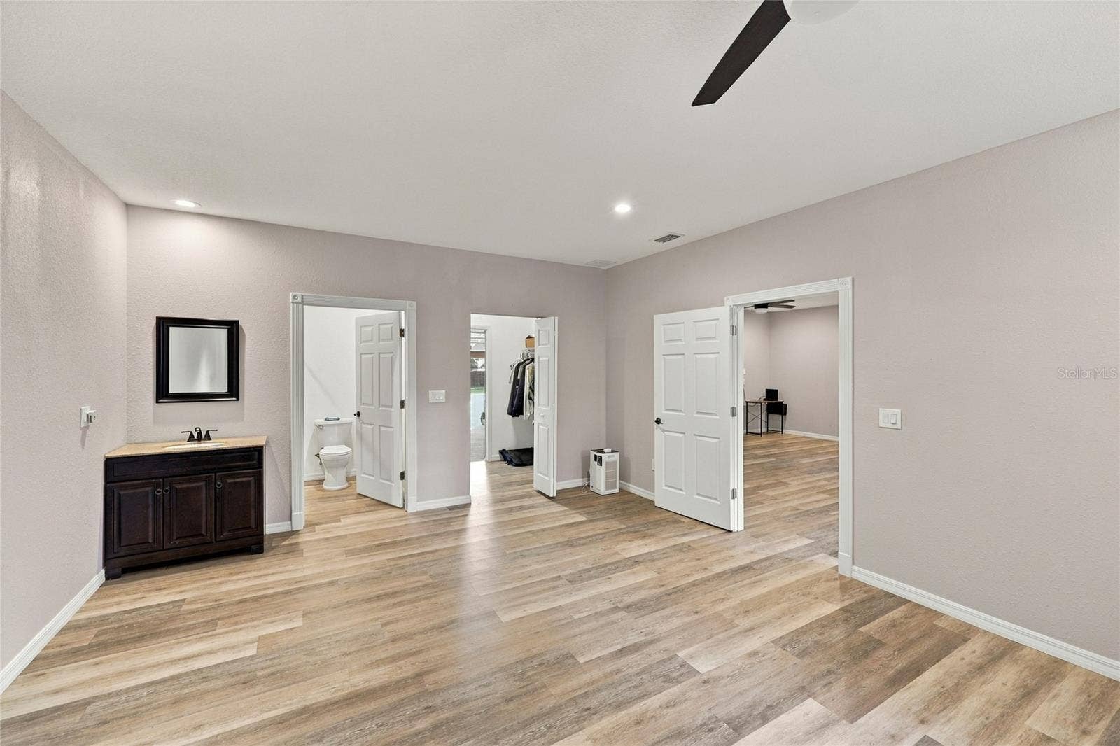 4695 SW 116TH PLACE, Ocala, FL 34476 4695 SW 116TH PLACE, Ocala, FL 34476