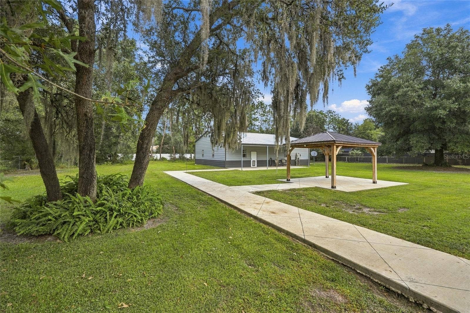 4695 SW 116TH PLACE, Ocala, FL 34476 4695 SW 116TH PLACE, Ocala, FL 34476