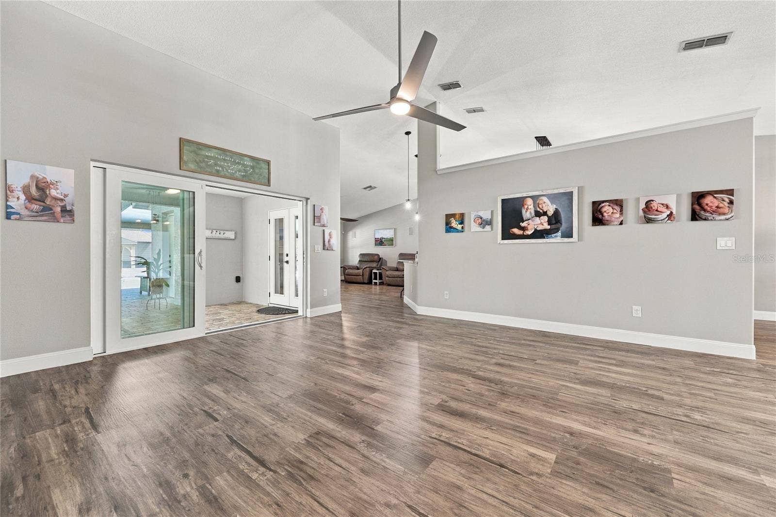 4695 SW 116TH PLACE, Ocala, FL 34476 4695 SW 116TH PLACE, Ocala, FL 34476