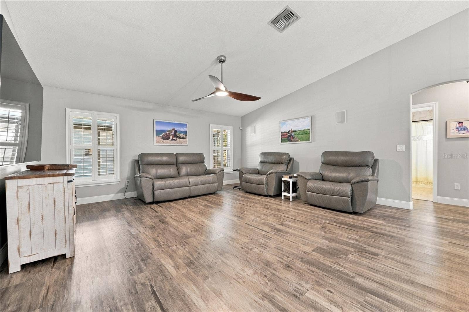 4695 SW 116TH PLACE, Ocala, FL 34476 4695 SW 116TH PLACE, Ocala, FL 34476