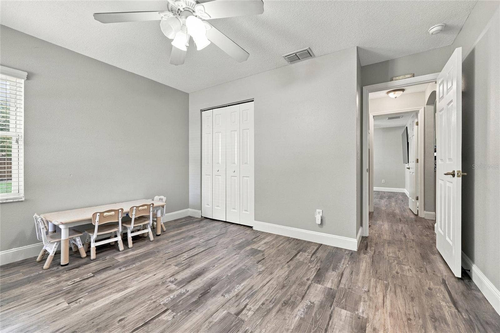 4695 SW 116TH PLACE, Ocala, FL 34476 4695 SW 116TH PLACE, Ocala, FL 34476